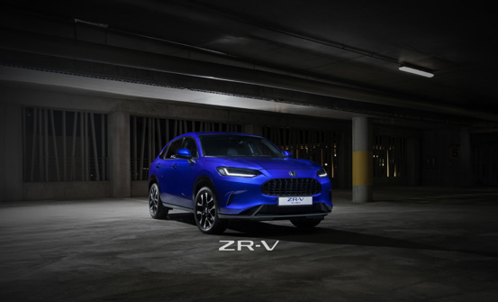 Honda full hybrid ZR-V in colour Still Night Pearl.
