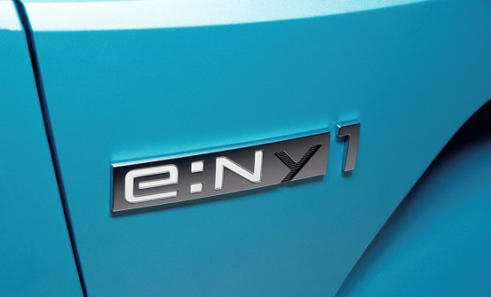 Honda full electric blue car showing it´s e:Ny1 logo badge.
