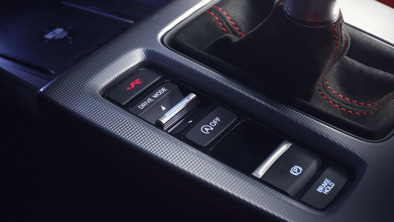 Close up of the drive-mode selector in a Civic Type R.