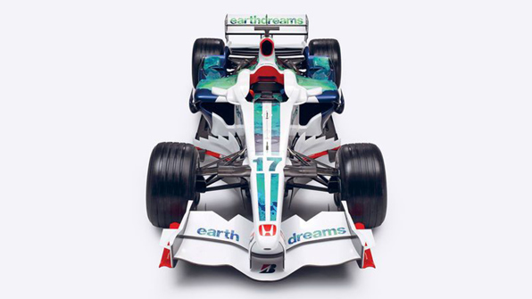 HONDA SACENŠAS ZAĻI