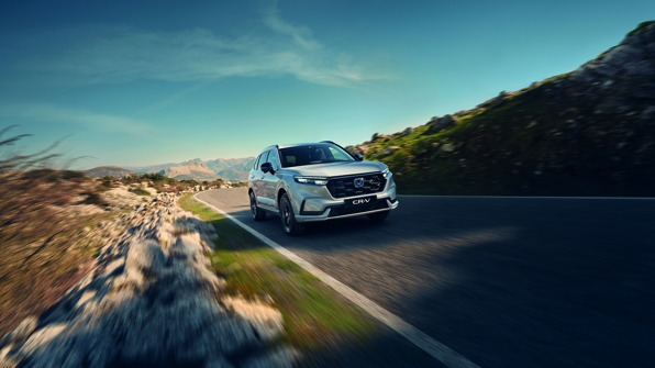 e:PHEV uzlādējamais hibrīds