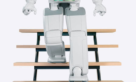 PRIEKS TEVI SATIKT, ASIMO